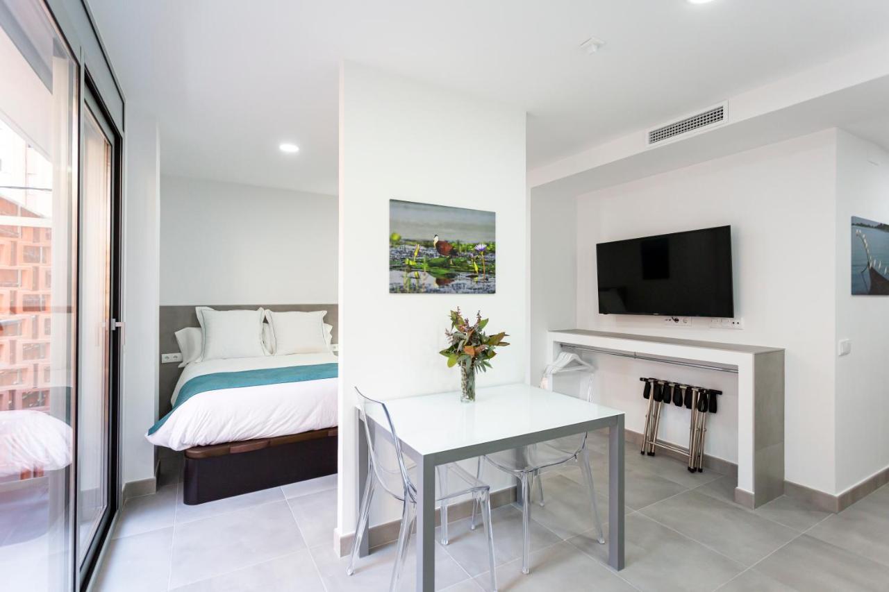 8 Lacus Victoria L'Hospitalet de Llobregat Exterior photo