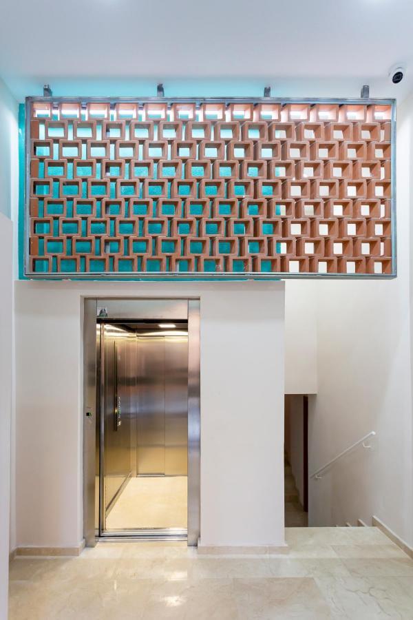 8 Lacus Victoria L'Hospitalet de Llobregat Exterior photo
